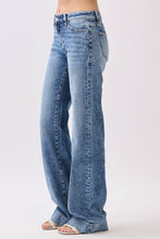 P1549W-MA MID RISE COMFORT STRETCH TROUSER WIDE LEG JEANS